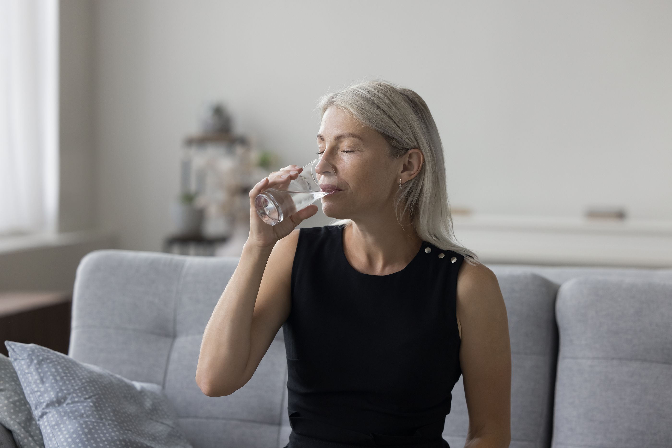 Un experto explica los peligros de beber grandes cantidades de agua en poco tiempo. Foto: Bigstock