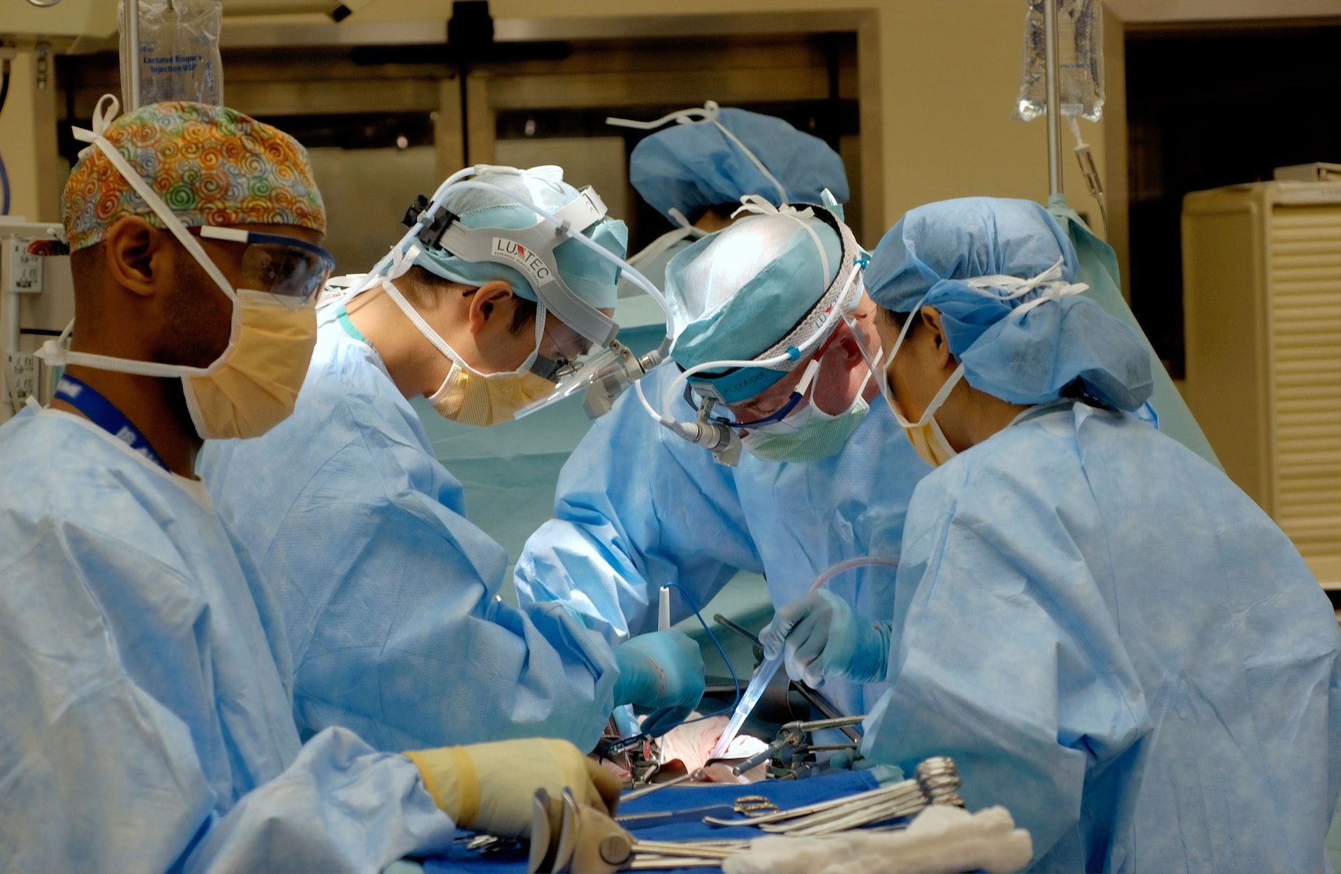 España usa una técnica pionera en Europa de implante de válvula pulmonar