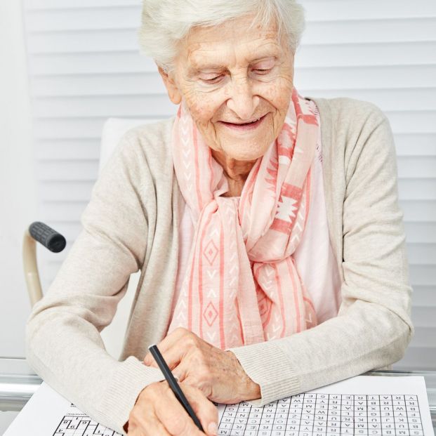 Hacer un sudoku exie mantener tu mente acitiva (Bigstock)