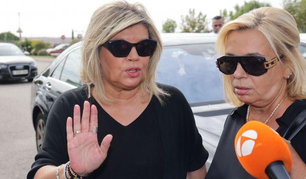 FOTOGALERÍA I El tanatorio de La Paz se llena de caras conocidas para despedir a María Teresa Campos