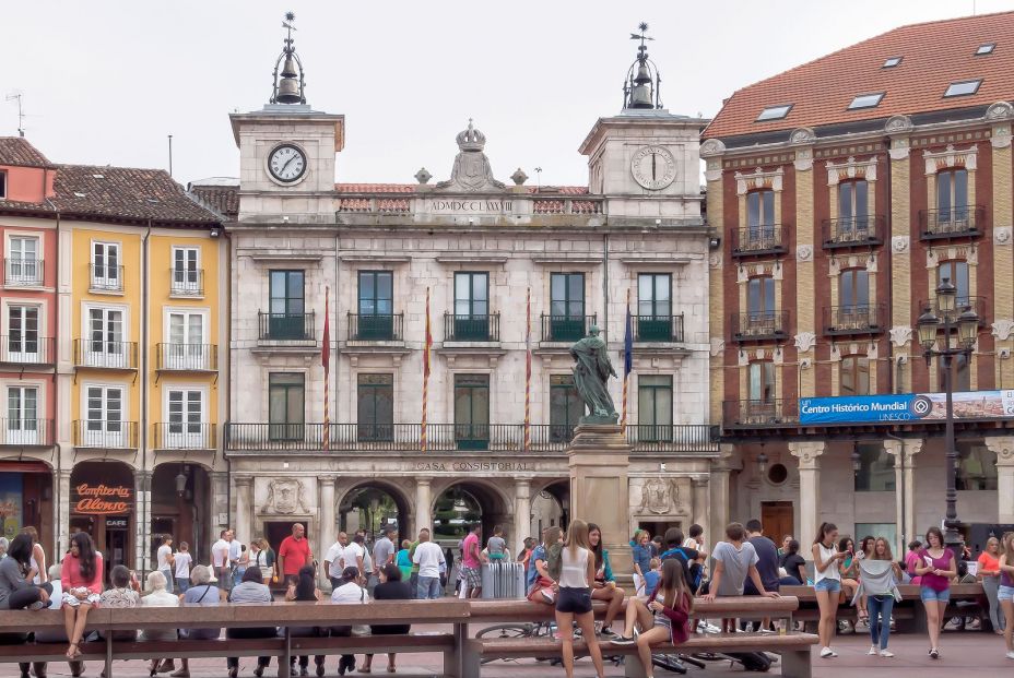 Estas son las cinco mejores ciudades del mundo menos conocidas para jubilarse (y hay dos españolas). Foto: bigstock