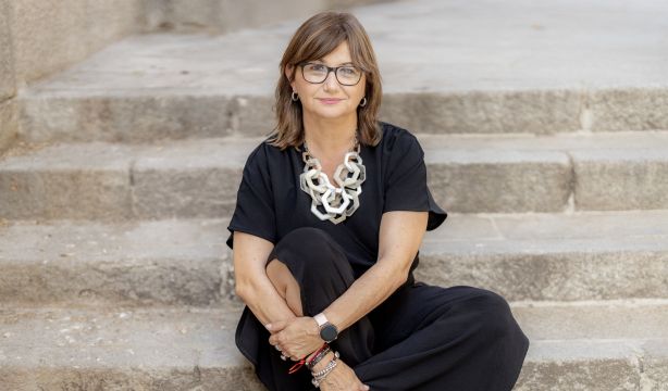 Carmen Amoraga: "La ficción presenta a los personajes de 60 o 70 años como cuidadores o como cargas"