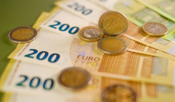 dinero pago pensiones seguridad social 