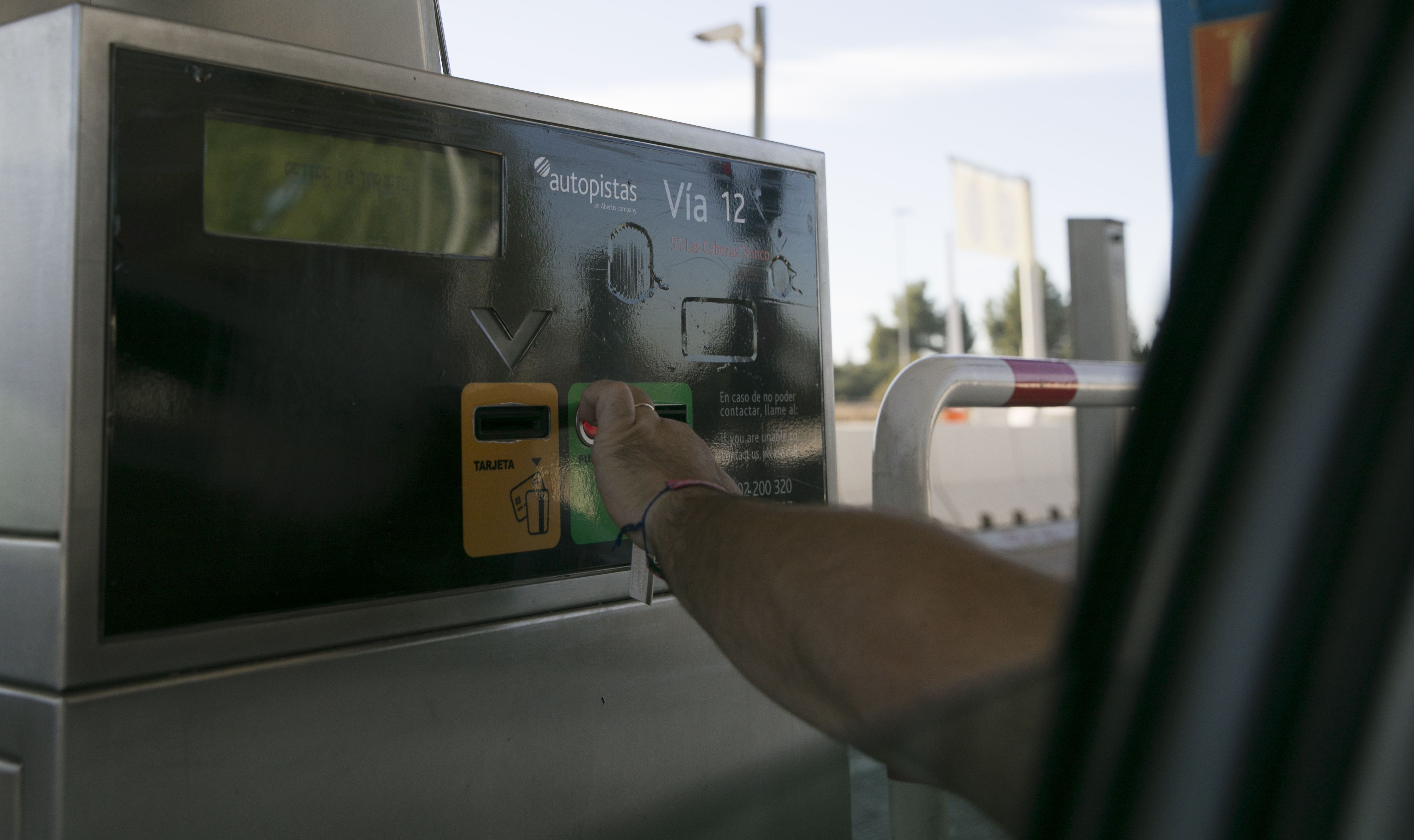 Estos son los conductores que no tendrán que pagar peajes en 2024