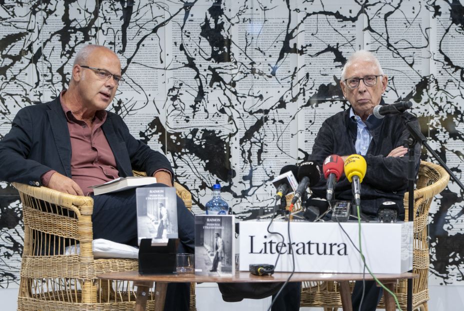 Raimon: "Catalán, valenciano y balear son la misma lengua, es obvio" personal Raimon: "Catalán, valenciano y balear son la misma lengua, es obvio" personal