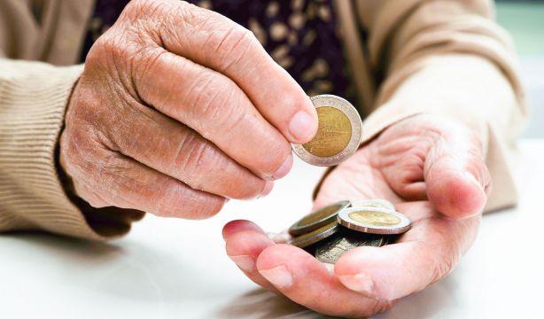 Pensión de viudedad: ¿cuándo se cobra el 70%? Foto: Bigstock