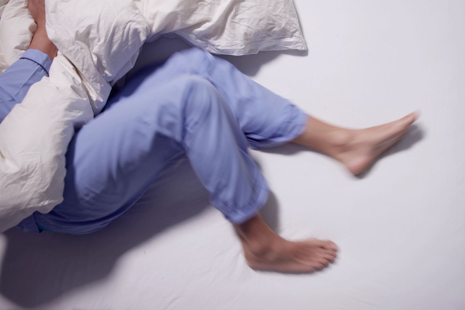 Síndrome de las piernas inquietas: síntomas, principales causas y tratamiento