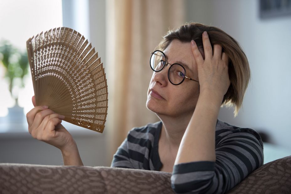 Rompiendo mitos sobre la terapia hormonal para la menopausia: ni es 'antiedad', ni es peligrosa