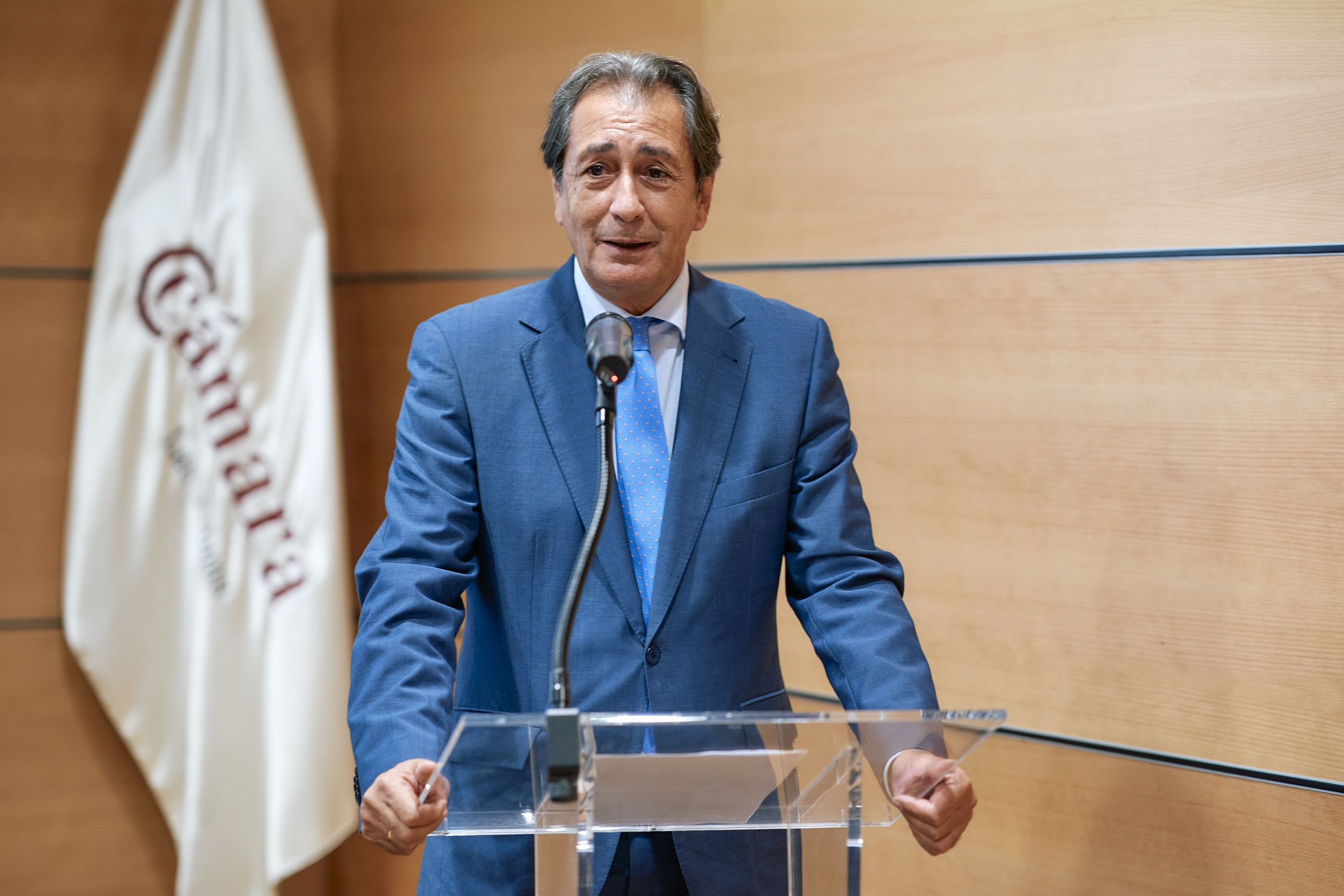 Luis Padrón: “Es fundamental que las empresas enfrenten los desafíos de equipos intergeneracionales” Luis Padrón: “Es fundamental que las empresas enfrenten los desafíos de equipos intergeneracionales”