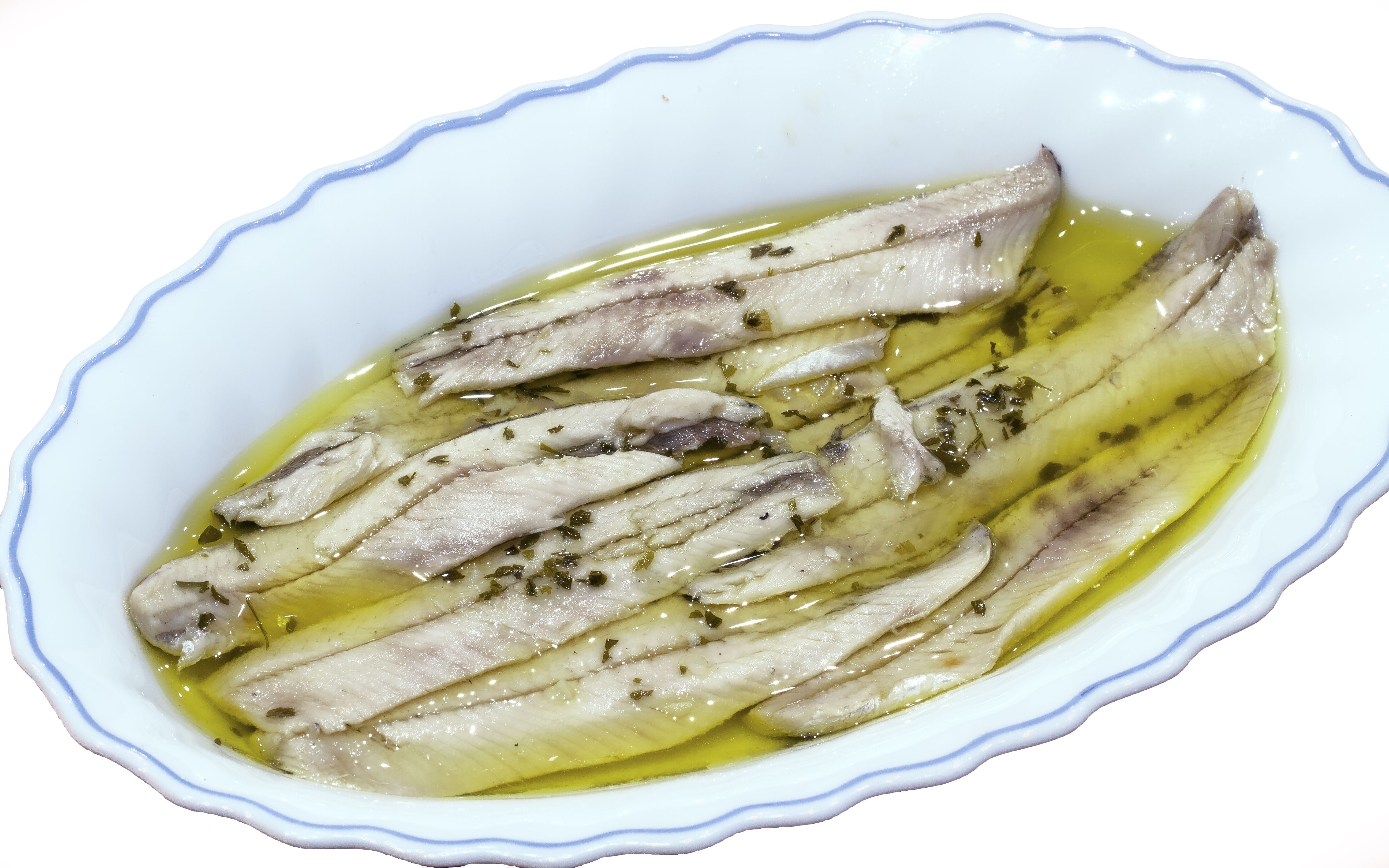 Receta para un auténtico tapeo castizo: cómo hacer boquerones en vinagre caseros