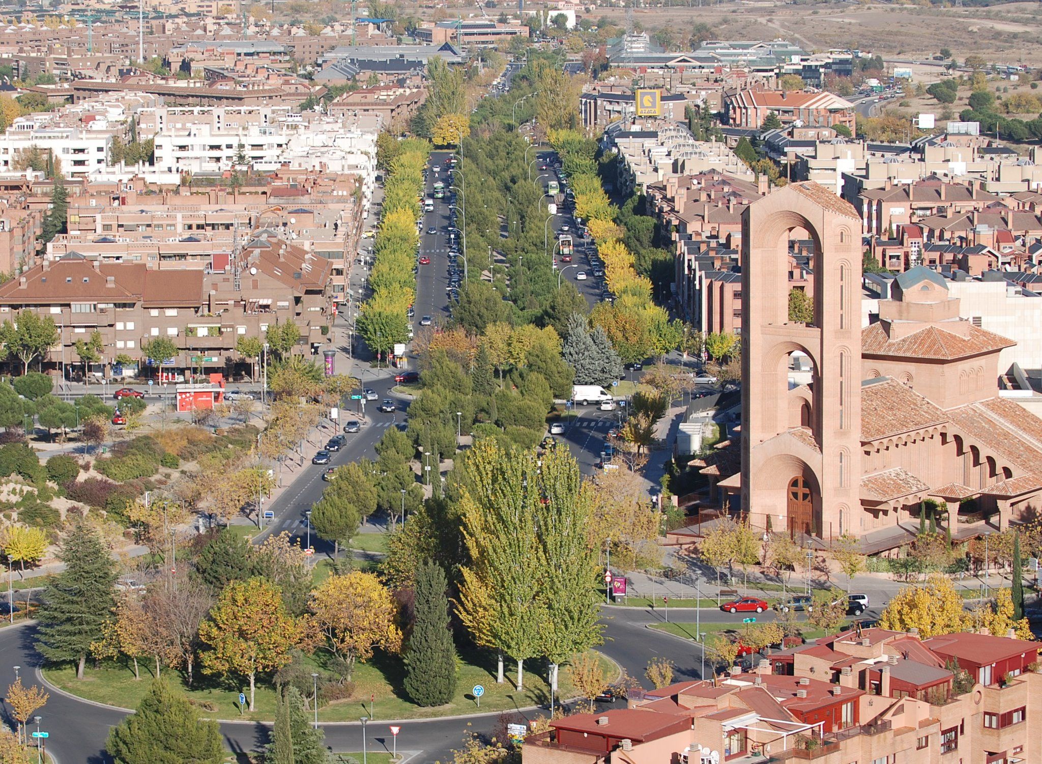 Estos son los municipios con más renta de España (Madrid tiene dos en el top 3)