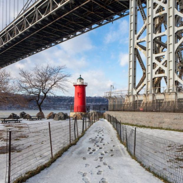 Little Red Lighthouse