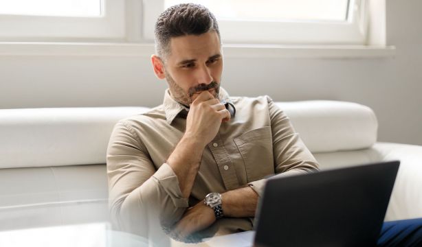 Revelan que tener demasiada información hace tomar una peor decisión