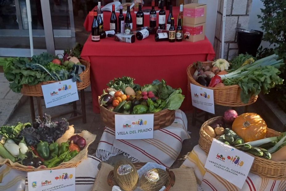 El vino de Madrid con Denominación de Origen protagoniza el primer día de Mercado de Otoño regional. Foto: Comunidad de Madrid