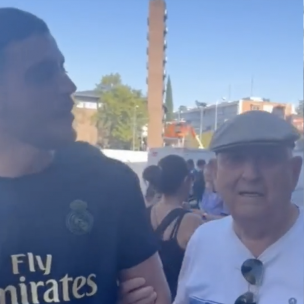 VIDEO: Lleva por sorpresa a su abuelo al Santiago Bernabéu y su reacción conmueve en las redes. Foto: TikTok