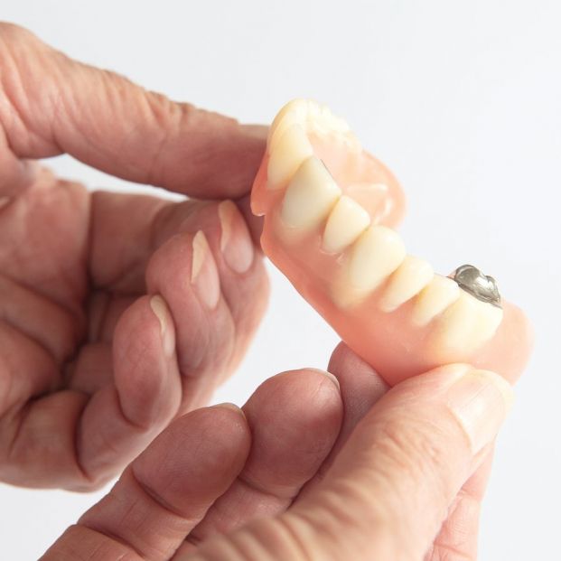 Tipos de dentadura postiza