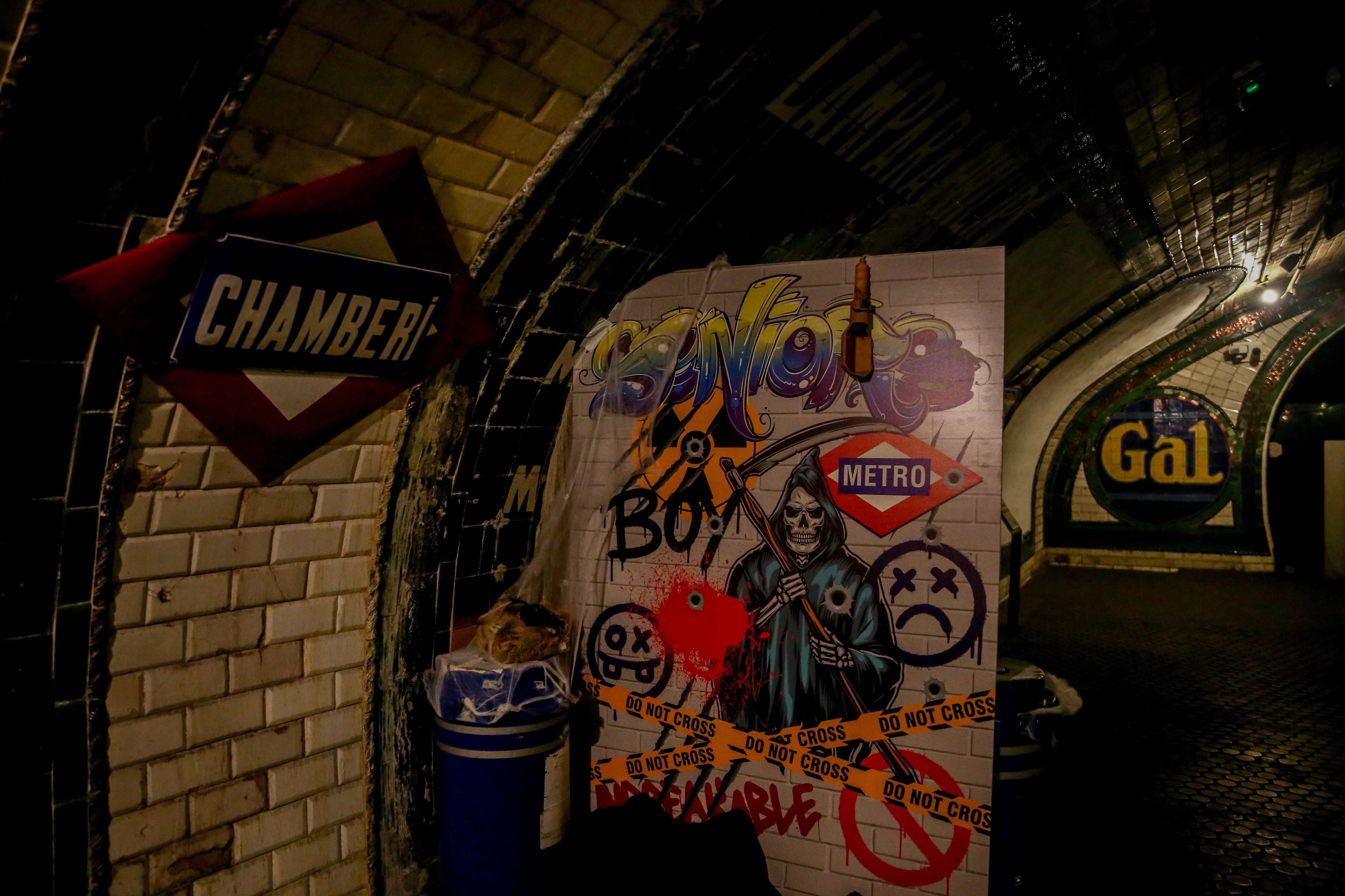 La estación fantasma de Chamberí revive este Halloween sus leyendas más terroríficas