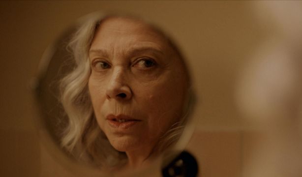 La "vejez dulce" de Kiti Mánver: "Las mujeres mayores tenemos mucho que contar"