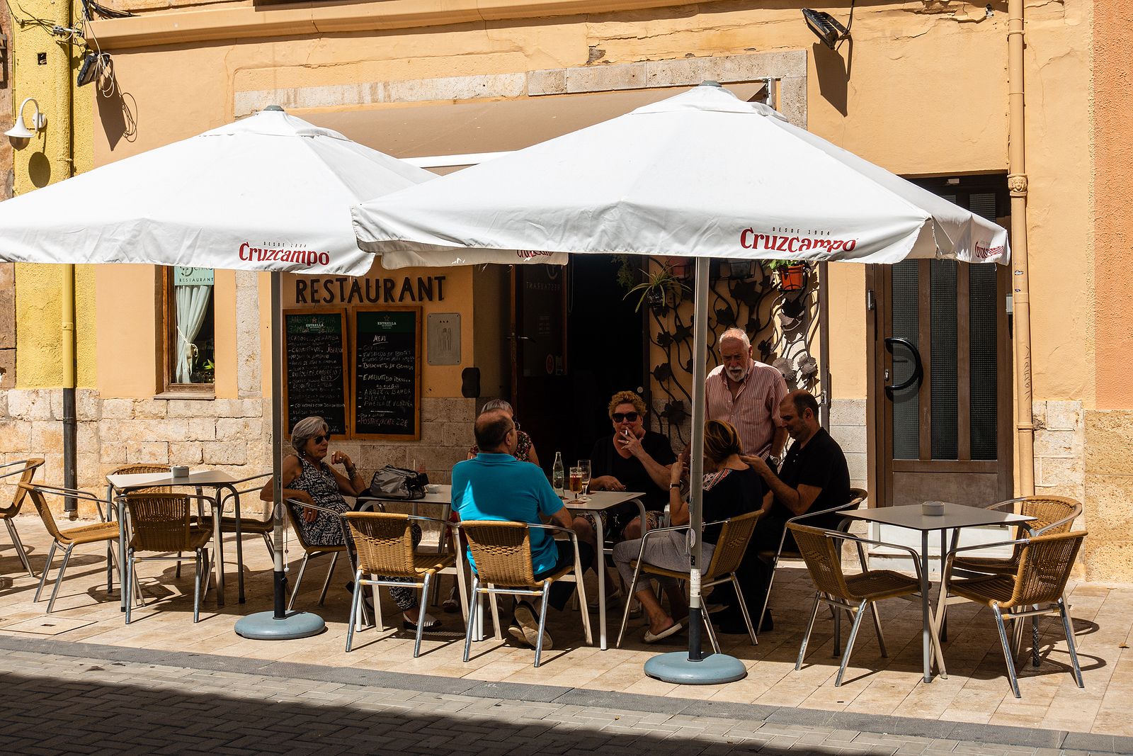 El precio del menú del día sube a 13,2 euros en 2023: las ciudades donde es más caro y más barato El precio del menú del día sube a 13,2 euros en 2023: las ciudades donde es más caro y más barato