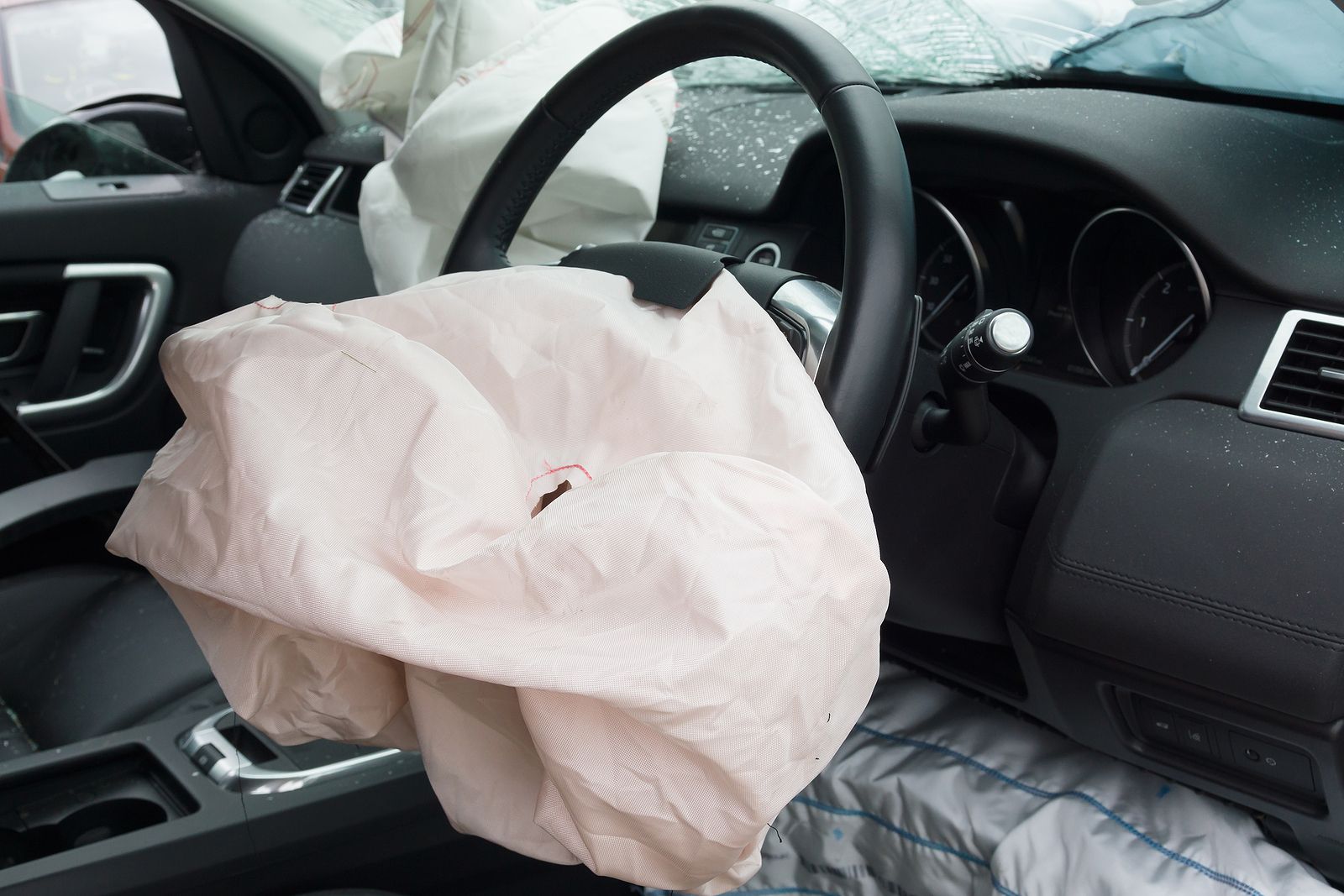 Alertan de airbags defectuosos en cinco modelos de Seat