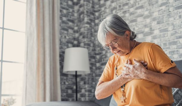 El riesgo de enfermedades cardiovasculares en personas diabéticas se duplica con el envejecimiento