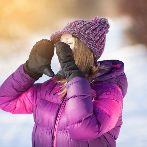 Protégete del sol en invierno con estos consejos  (Big Stock)