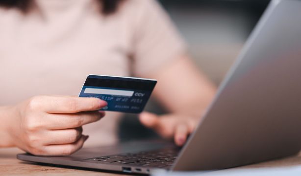 Qué son los neobancos y en qué se diferencian de los bancos tradicionales