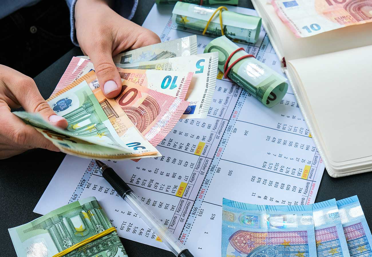 La subida de los tipos de interés permite a la banca ganar un 24% más. Foto: bigstock