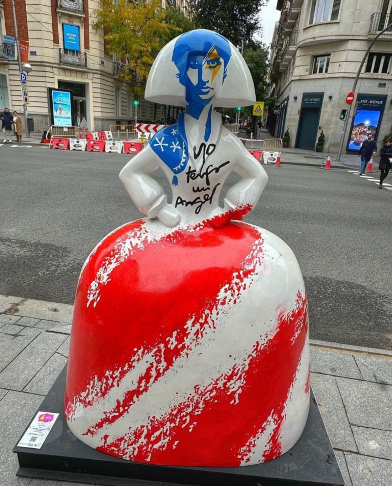 Las meninas 'tuneadas' vuelven un año más a las calles de Madrid