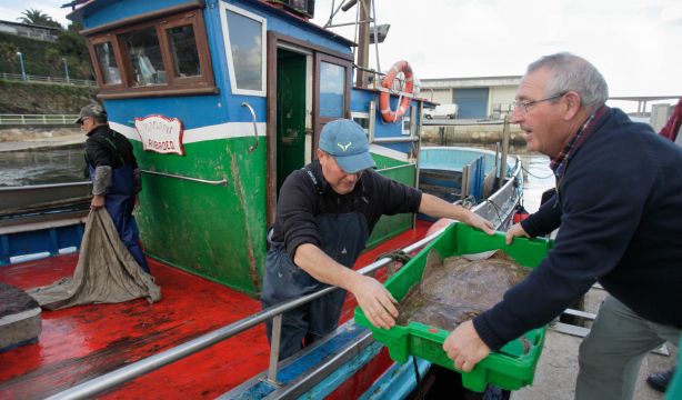 El sector pesquero alerta del envejecimiento de sus trabajadores y el escaso relevo generacional