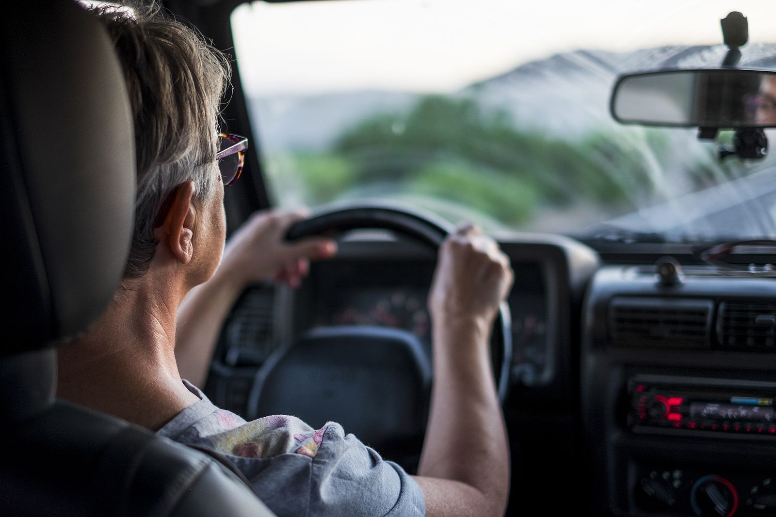 Por qué las mujeres tienen más riesgo de morir que los hombres ante el mismo accidente de tráfico