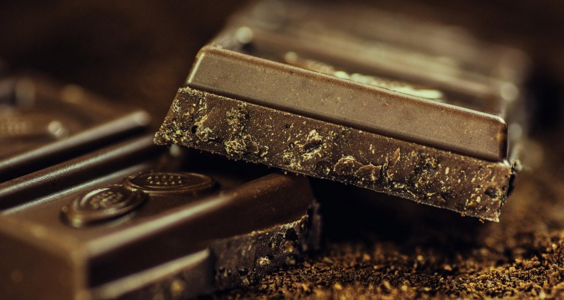 La Comunidad de Madrid recibe un Goya de chocolate por su apoyo al sector del dulce