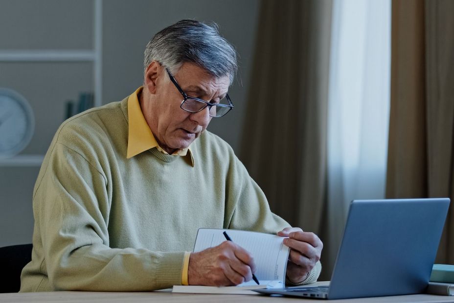 Los españoles aumentan sus conocimientos financieros, pero aún son “bastante pobres”. Foto: bigstock