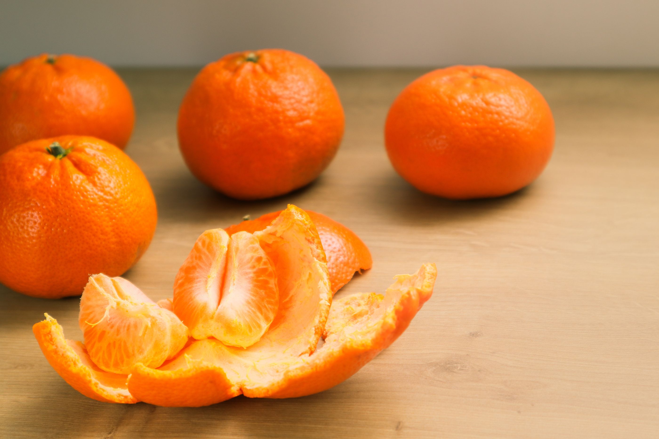 El truco viral que seguramente desconocías para comer las mandarinas sin tener que pelarlas. Foto: Bigstock