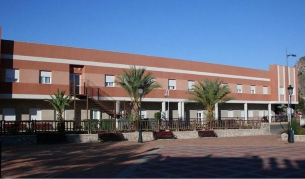 Un herido muy grave en el incendio de una residencia de mayores en Villanueva (Murcia)
