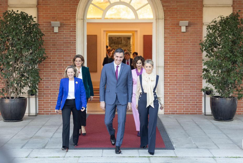 FOTOS: El estreno del nuevo Consejo de Ministros de Pedro Sánchez