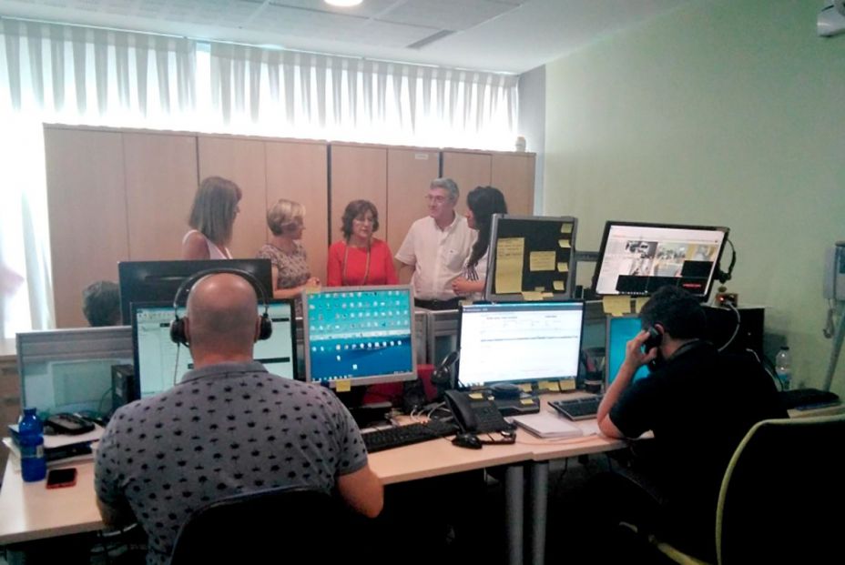 El teléfono de atención al mayor de Aragón recibe más de 160 llamadas en sus primeros 50 días El teléfono de atención al mayor de Aragón recibe más de 160 llamadas en sus primeros 50 días