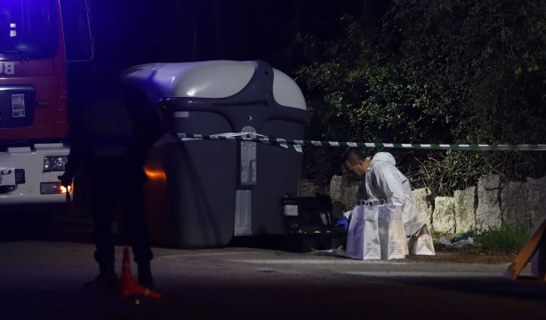 Aparece el cadáver de una mujer con signos de violencia en un polígono industrial de O Porriño