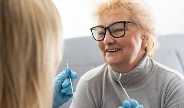 La PMP reclama la integración en el Sistema Nacional de Salud de la atención a la salud bucodental