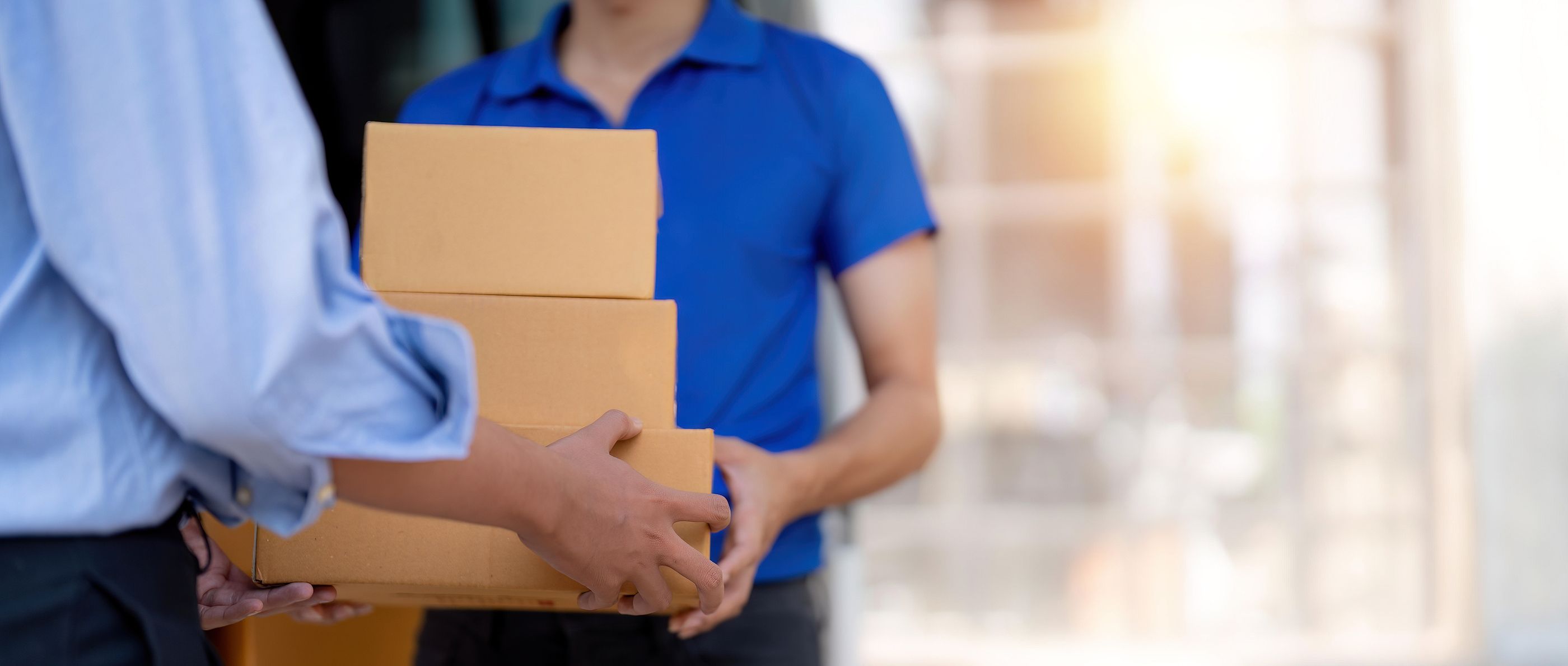 Problemas al recibir o enviar un paquete: esto es lo que tienes que hacer en cada caso. Foto: Bigstock
