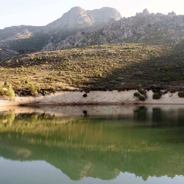 Ruta del Agua de Becerril de la Sierra. Embalse de la Maliciosa Ruta del Agua de Becerril de la Sierra. Embalse de la Maliciosa