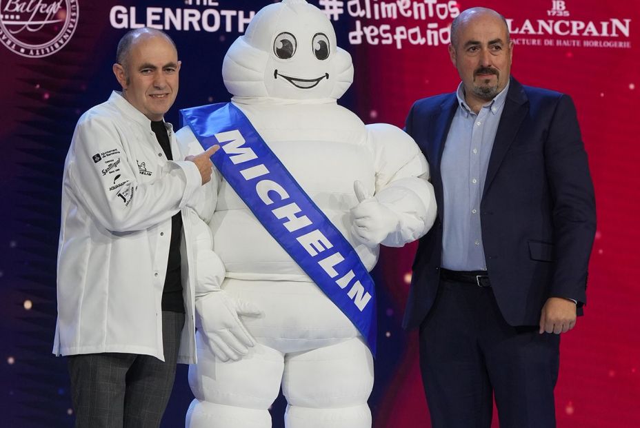 Dos nuevos restaurantes con tres estrellas Michelin brillan en la guía roja: ¡ya son 15!