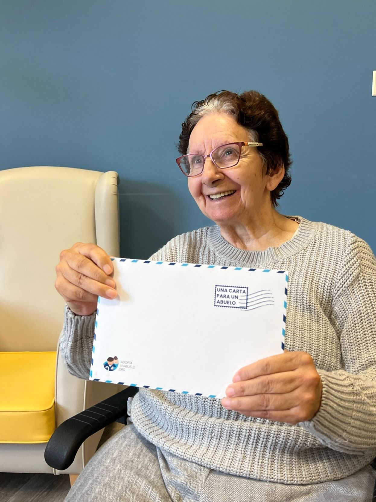 'Una carta para un abuelo' busca que ningún mayor se sienta solo en la residencia esta Navidad