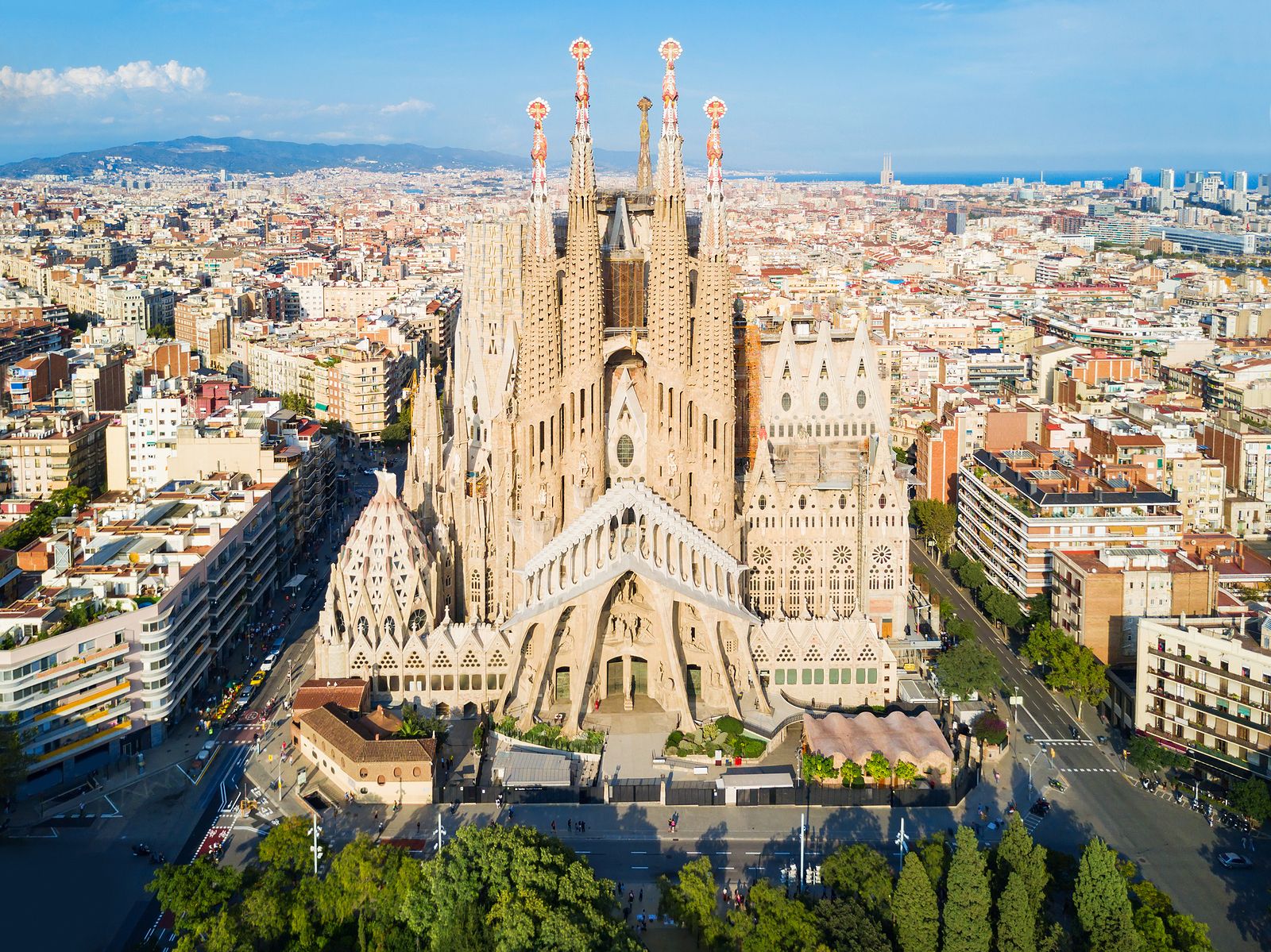 La Sagrada Familia sortea 20.000 entradas gratuitas para visitarla del 19 al 24 de septiembre