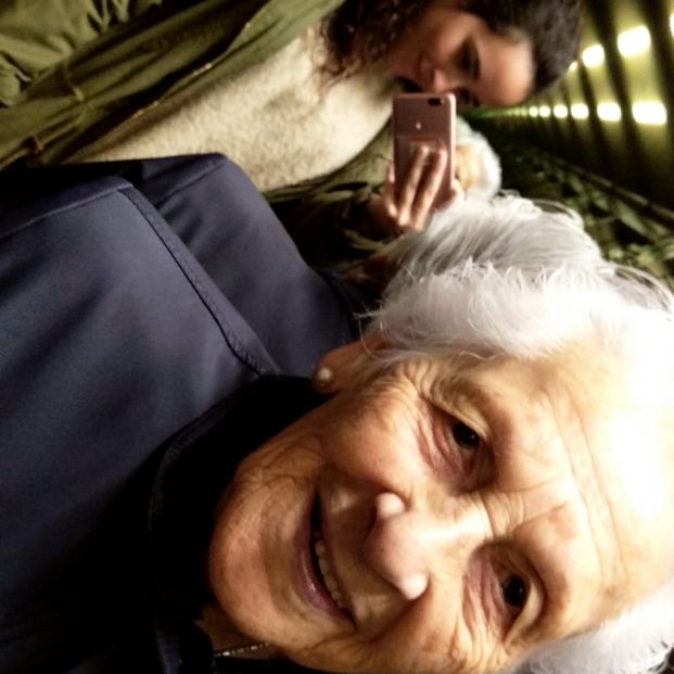 Ana y su abuela.