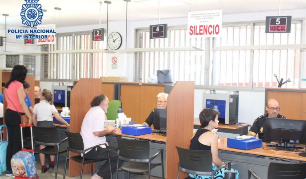  Renovar el DNI antes de que caduque: ¿con cuánta antelación se puede hacer?