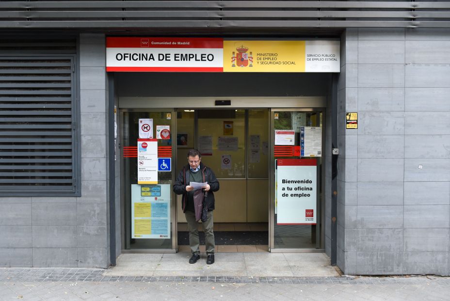 Los parados mayores de 45 años soportan el 90% del coste social del desempleo en España