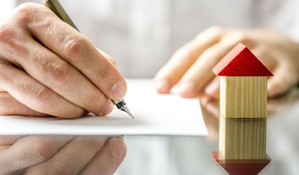 ¿Cómo vender una casa heredada? Sigue estos consejos para evitar problemas. Foto: Bigstock