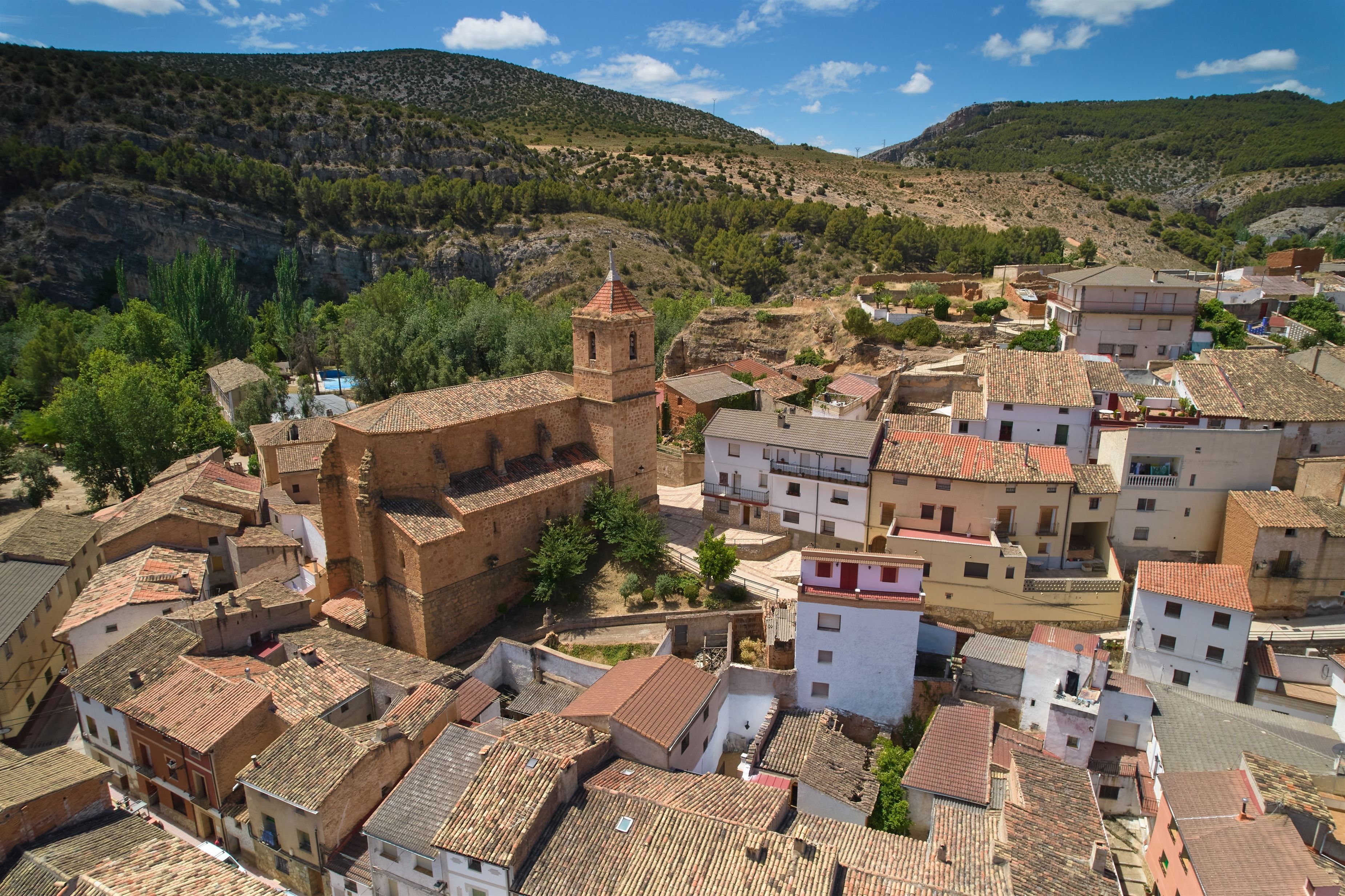 Holapueblo busca nuevos habitantes y trabajadores para 100 municipios de la España rural