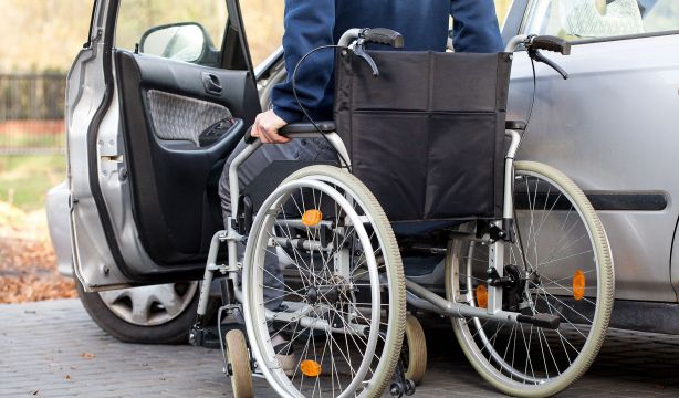 La DGT lanza el primer Manual Básico para obtener el permiso B